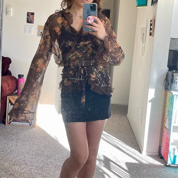 Pure silk wrap blouse - Picture 2 of 3